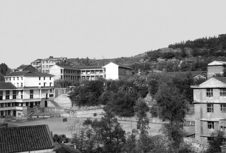 1992年苍溪师范学校.jpg